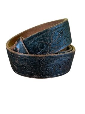 Vintage Black Genuine Leather Tooled Western Style Belt Distressed Supple
